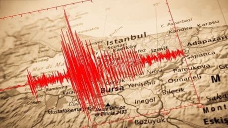 Ünlü profesörden İstanbul depremi için ezber bozan açıklama! "7'den büyük deprem beklentisini dışlar": İşte o iki neden