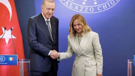 Meloni sente Erdogan: cosa si sono detti