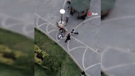 Lüks site sakinleriyle yönetim arasında kavga! O anlar kamerada