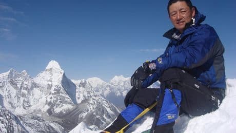 Jamling Norgay, el hijo del sherpa que conquistó el Everest: “La montaña es de los dioses, no de los hombres”