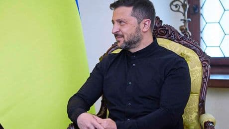 LIVE | Zelenski bedankt EU voor sanctiepakket: Rusland ’treffen waar het meest pijn doet’