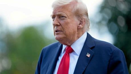 Droits de douane contre l'Inde et la Chine : les coulisses du coup de pression de Trump à l'Europe