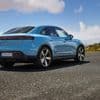 Niet hard optrekken om de accu van je elektrische auto te ontzien? Doe het gerust, dat vinden ze juist fijn