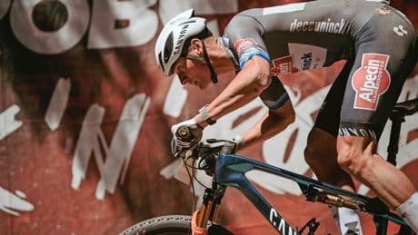 Erik Breukink over ’clash’ ploegmaten Giro: ’Stephen Roche was zijn leven niet zeker’