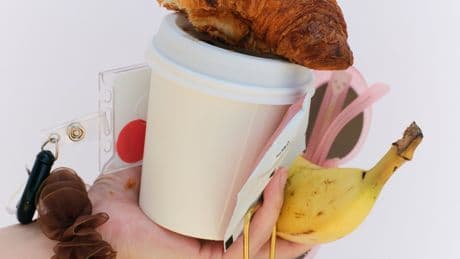 ‘The Claw Grip’: Why Are Women Always Holding Things?