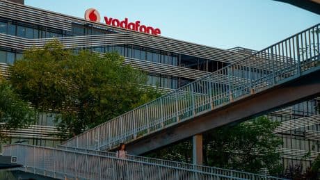 Santander da al dueño de Vodafone España un potencial del 94%