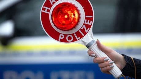 Verkehr: 18-Jähriger flieht in Saarburg mit Auto vor Polizei