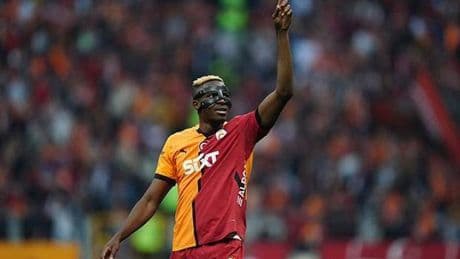 Galatasaray taraftarından Osimhen çılgınlığı: 'Bizimle kal!'