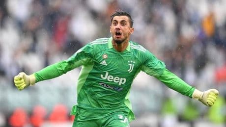 TRANSFER HABERİ: Fenerbahçe'den sürpriz kaleci hamlesi!