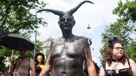 Russland: Gericht verbietet fiktive Satanistenorganisation