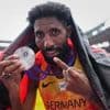 Leichtathletik: Nach WM-Coup von Petros: Feiern mit Wein, Gruß an Schröder