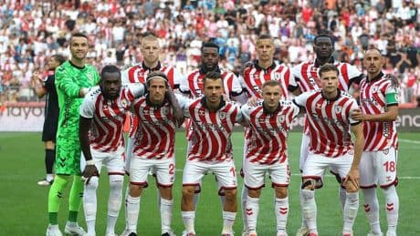 Samsunspor turu rövanşa bıraktı! Atina'da mağlup oldu...