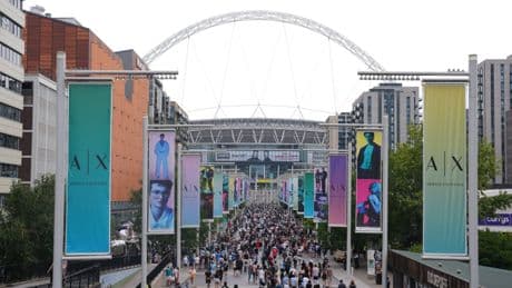 Man dies at Wembley Stadium during Oasis concert