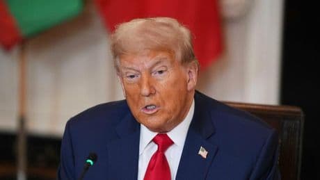 USA: Trump-Berater knüpft Schicksal von Fed-Chef an Streit über Baukosten
