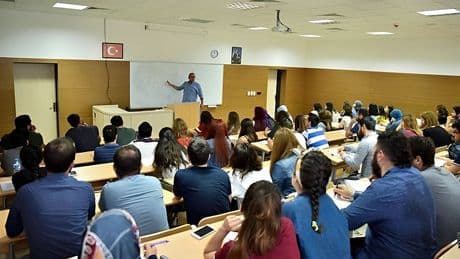 Bazı fakülteler kapatıldı, bazılarının isimleri değişti! Üniversitelerde yeniden yapılanma