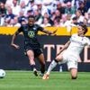 Fußball-Bundesliga: Lukas Nmecha verlässt Wolfsburg in Richtung England