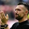 Trainer Francesco Farioli vertrekt bij Ajax na mislopen van titel: “Verschil in inzicht met management”