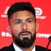 Quand Olivier Giroud choisit la chanson Aïcha pour son bizutage à Lille… mais oublie les paroles
