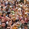 Bierfest ohne Promille: „OkSoberfest“ soll nüchterne Wiesn nach Berlin bringen