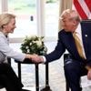 EU geeft toe dat het belofte aan Trump om 600 miljard dollar te investeren in Amerikaanse economie niet kan garanderen