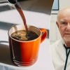 Nieuwe studie toont aan dat alleen vóór 12 uur ‘s middags koffie drinken een positief effect heeft op je hart: wat klopt daarvan?