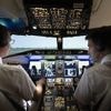Tickets werden teurer: Den Airlines gehen die Piloten aus