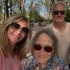 Bekende Nederlanders eren moeders op Moederdag: 'Geniet van je mama zoveel je kan'