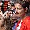 Katie Holmes looks glum on set with Joshua Jackson after he sparked romance rumors with Bridgerton star