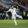 Mercato OL. Manchester City aurait fait sa première offre pour Rayan Cherki, un accord proche