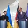 Selenskyj bei Merz in Berlin: Deutschland sagt Ukraine fünf Milliarden Euro Militärhilfe zu
