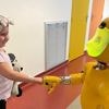 VIDÉO. "J'ai dansé avec lui et il m'a chanté Hakuna matata" : à Montpellier, un robot pour distraire et rassurer les enfants à l'hôpital