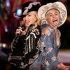 Miley Cyrus: platenlabel weigerde modderworstelen met Madonna in videoclip