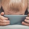 Richtlijn voor schermgebruik kinderen is welkom, maar 'kabinet ook zelf aan zet'
