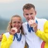 Jeanne Dupont en Arnaud Dely zorgen voor vijftiende Belgische medaille met brons in mixed relay duatlon