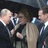 Machtigste vrouw van Rusland treedt uit de schaduw en verrast met plots optreden in Genève