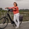 “De dokters noemden me de vrouw met negen levens, ik wil zeker 100 jaar worden”: Veronique (62) overwon al vijf keer kanker in haar leven