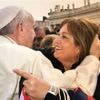 REPORTAGE. "Je vais emporter ce maillot au Vatican" : le deuil des supporters de San Lorenzo, le club argentin préféré du pape François
