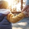 Post-partum, matrescence… Posez vos questions à une neuroscientifique et une sage-femme