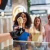 Elle emmène sa fille manger une glace et se retrouve avec une facture de 1 370 €