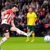 PSV zet gemakkelijk Fortuna opzij (4-1) en verlegt meteen de aandacht naar het duel met Feyenoord