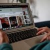 À l’ère du numérique, une prostitution plus invisible, proche du porno, qui touche plus de mineures