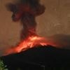 Natur: Indonesischer Vulkan spuckt Aschewolke aus