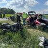 Fahrer verliert Kontrolle: Auto rast in Bikergruppe - zwei Tote