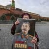 Sommige Russen denken: ‘Jullie in Europa houden niet van Stalin? Dan zetten wij hem juist weer neer’