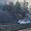 Le pneu d'un camion éclate sur l'autoroute, l'incendie se propage au massif de l'Estérel