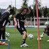 « Se préparer, s’entraîner, prendre de la confiance » : quel intérêt pour le premier match amical ?