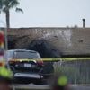 Luftverkehr: USA: Kleinflugzeug stürzt in Wohngebiet in San Diego