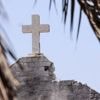 "C'est une attaque sur un lieu sacré" : la désolation de la communauté catholique après une frappe sur une église à Gaza