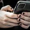 Pas plus de deux heures par jour : une ville du Japon veut limiter l’utilisation des smartphones