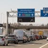 Lange file op A1 door afsluiting A12: vertraging van ruim drie kwartier